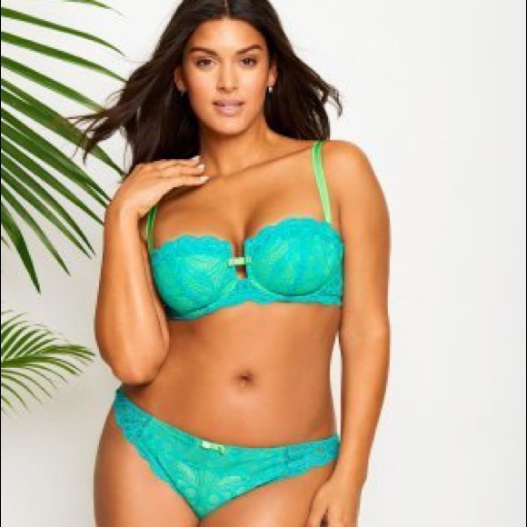 ❗️FINAL PRICE - CLEAR OUT❗️Sexy Lingerie Set!😍 - Picture 4 of 5